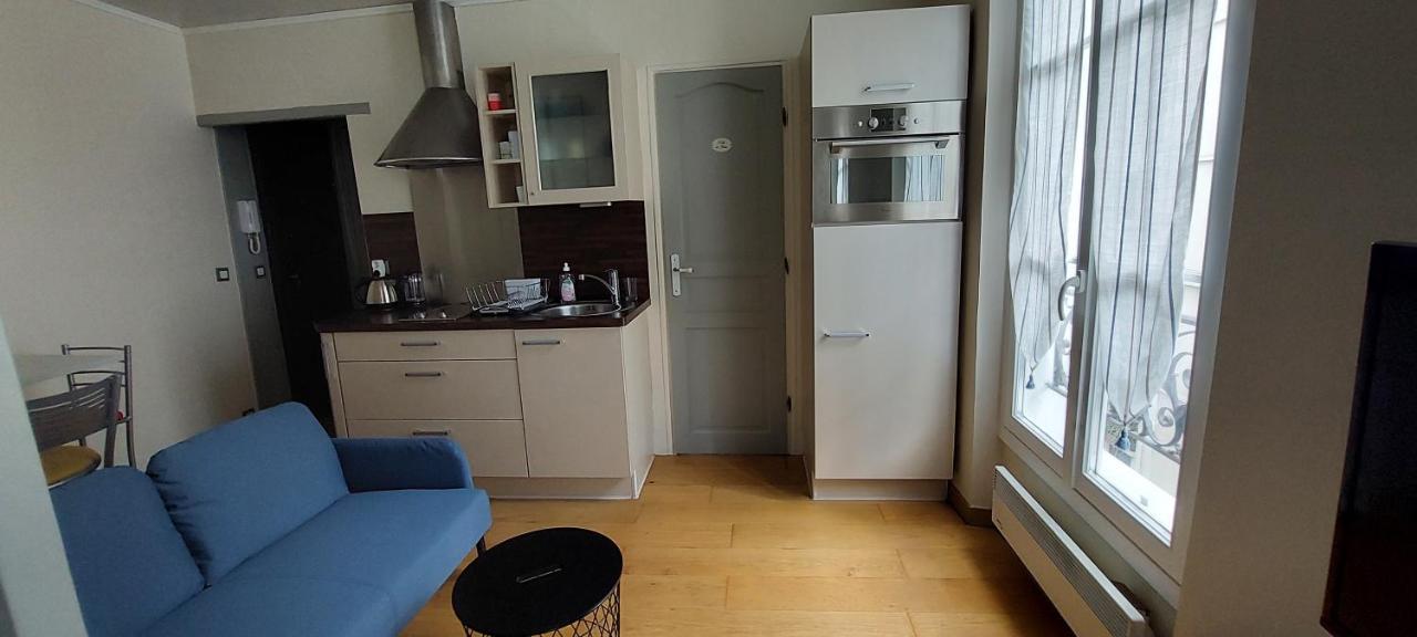 Appartement coquet sur les hauteurs de Montmartre Paris Extérieur photo