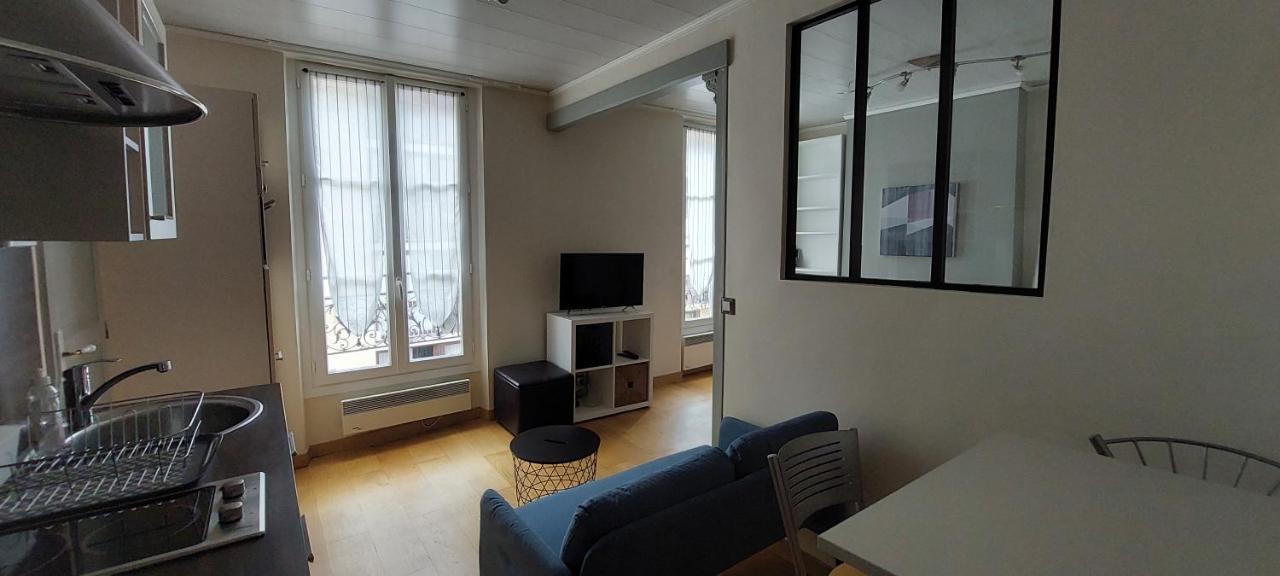 Appartement coquet sur les hauteurs de Montmartre Paris Extérieur photo