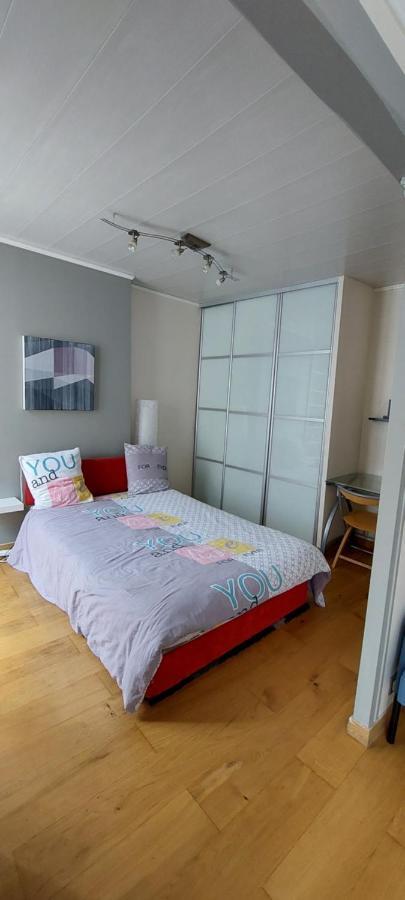Appartement coquet sur les hauteurs de Montmartre Paris Extérieur photo
